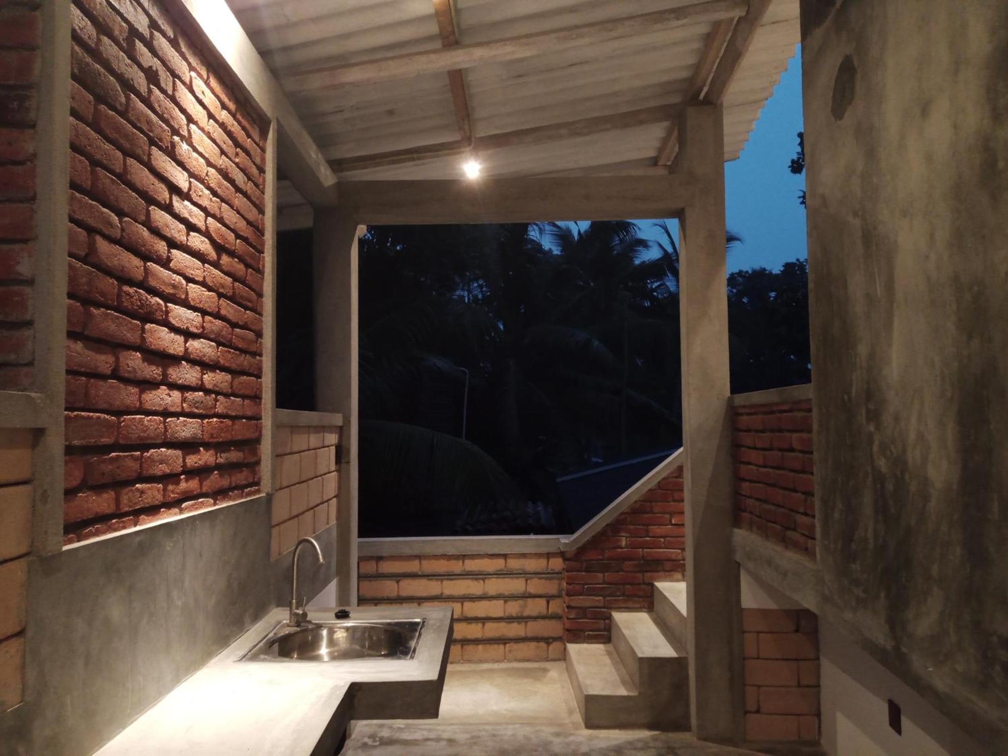 The Brick Wonder Hotel Habaraduwa ภายนอก รูปภาพ