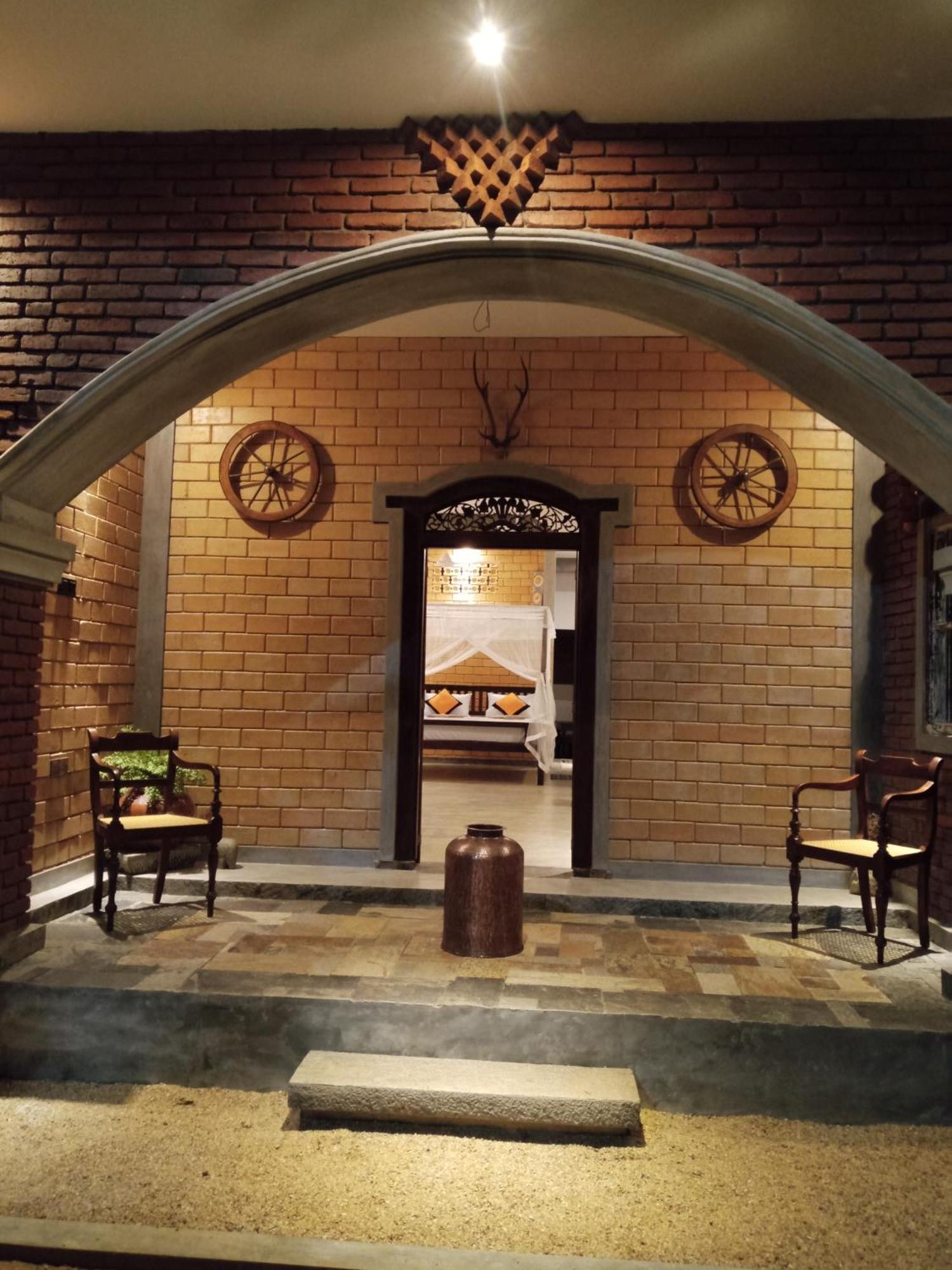 The Brick Wonder Hotel Habaraduwa ภายนอก รูปภาพ
